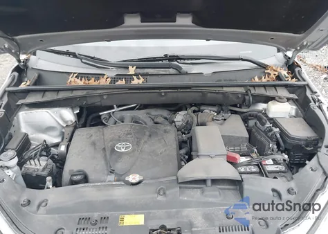 2018 Toyota Highlander Xle z USA, uszkodzony, nr VIN 5TDJZRFHXJS539252